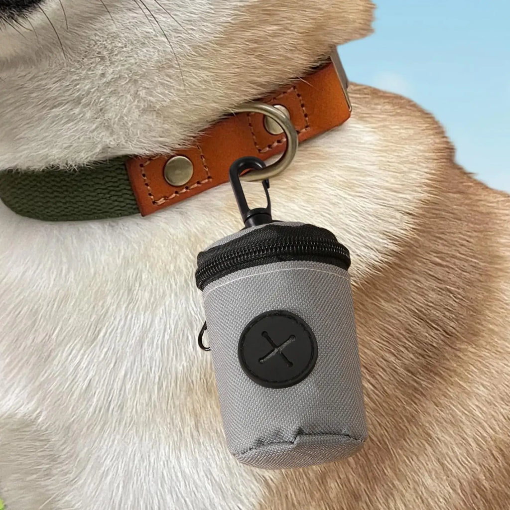 Dog Waste Pouches Dog Poop Bag Holder Dog Poop Pickup Bag Holder Pet Waste Bag Dispenser for Dog Pooper Cleaning Tool